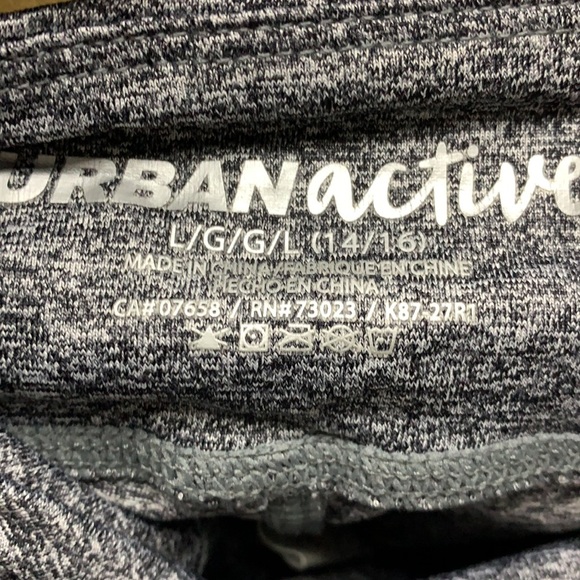 Girls urban - Picture 3 of 3